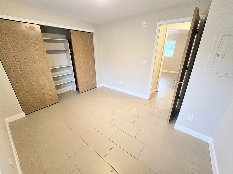 322 Lorraine Ave #A — Photo 10