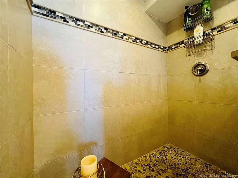 7380 S Ocean Dr #221 — Photo 41