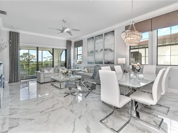 16386 Viansa WAY #2-302, NAPLES, FL 34110