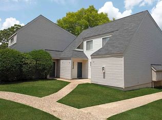 Sturbridge Townhomes, Little Rock, AR 72227