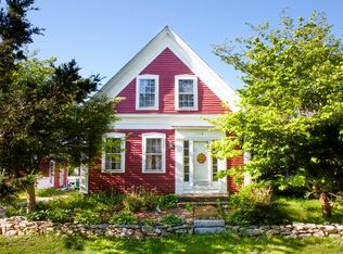 110 Center St, Plympton, MA 02367