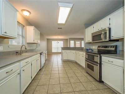 8401 Ruthette Dr, North Richland Hills, TX, 76182
