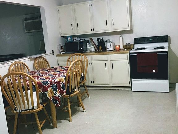 4th image of 5501 E County Road 83