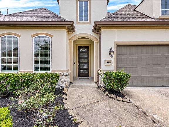 3rd image of 15811 Sunlit Falls Dr