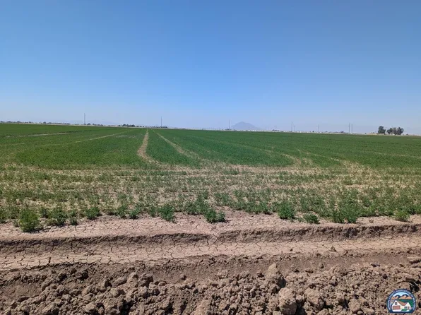 1105 W Aten Dr, Seeley, CA 92273