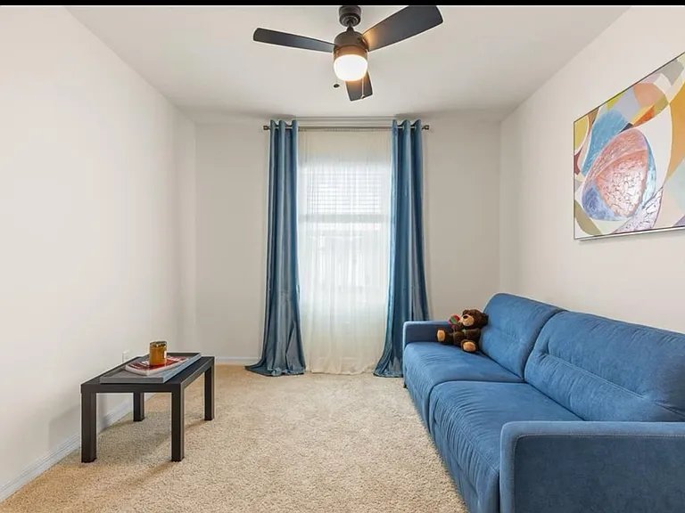 Reena Dr — Photo 19