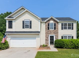 10 Glenabbey Dr, Cartersville, GA 30120