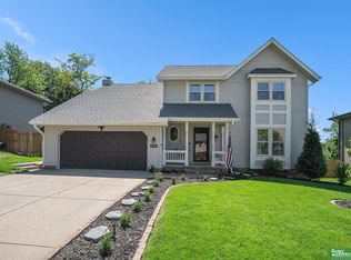 1007 N Beadle St, Papillion, NE 68046