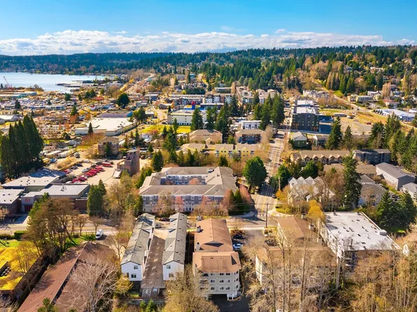 18200 73rd Avenue NE #B103, Kenmore, WA 98028