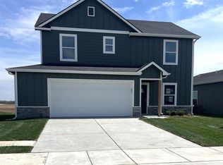 2750 S Cypress St, Wichita, KS 67210
