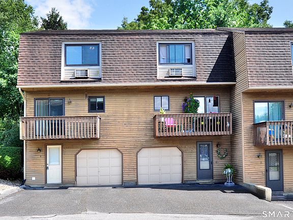 5th image of 895 Matthews Street #9