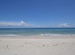 8820 S Sea Oaks Way APT 201, Vero Beach, FL 32963