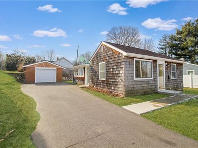 23 John St, Westerly, RI, 02891