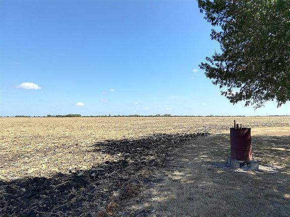 4th image of 2031 Fm 878