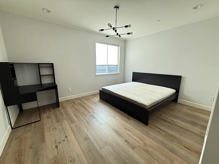 1115 La Cadena Ave #B — Photo 18