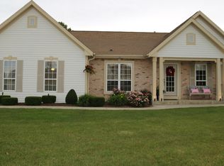 3120 Twin Creeks Rd, Jackson, WI 53037