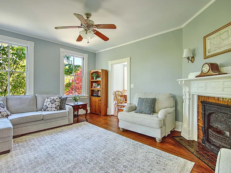 240 Brown St #2 — Photo 12