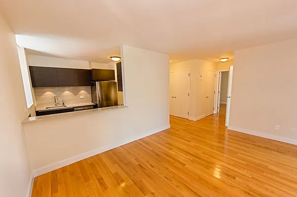 Rented by Stonehenge NYC LLC | media 3