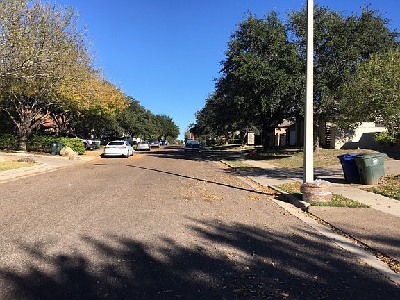5th image of 1707 Woodland Dr