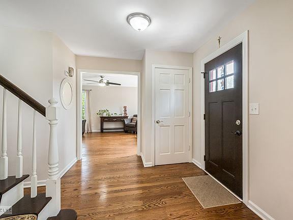 4th image of 13113 Cathy Ln