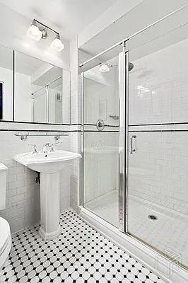 Rented by Halstead Real Estate | media 5