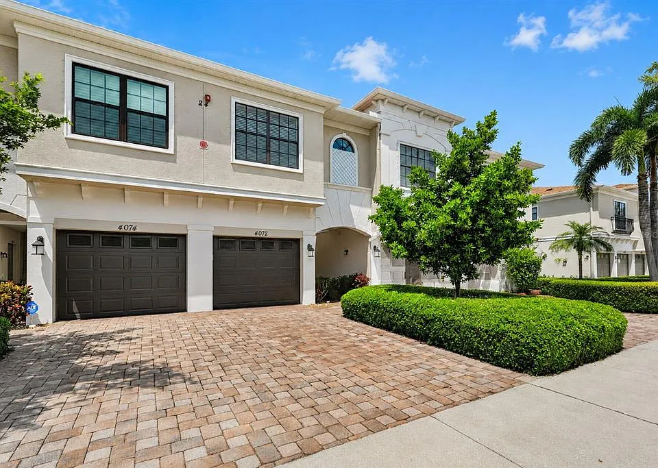 4072 Overture Cir #462