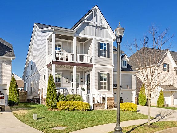 5th image of 2032 Cabell Dr