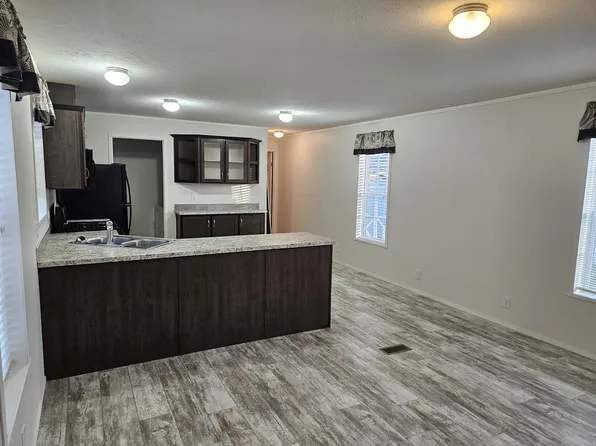 71400 Van Dyke Rd #60, Romeo, MI 48065
