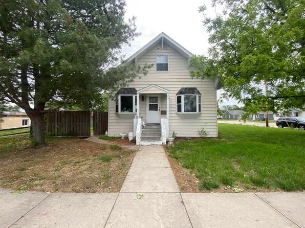 421 S Walnut Street, North Platte, NE 69101