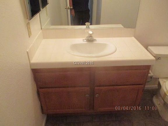 5th image of 5791 Goodsprings Ct #0