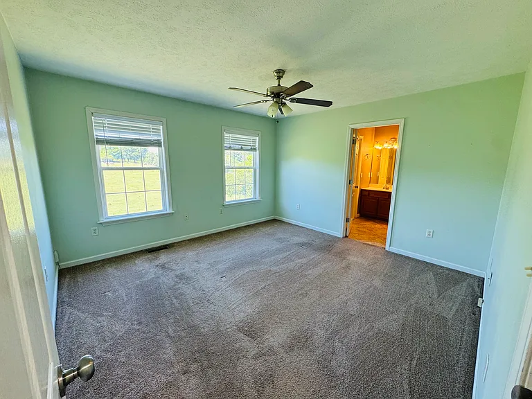 6832 Greenbrook Dr — Photo 9