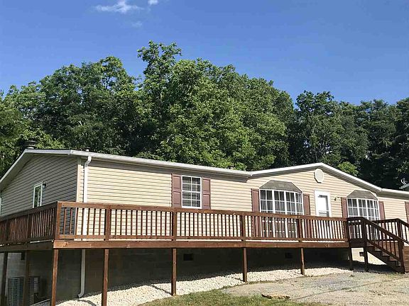 3rd image of 146 Willow Pointe Dr
