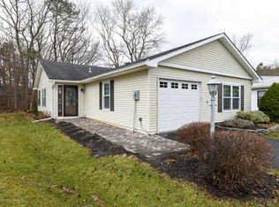 11 Whitney Ct, Brick, NJ 08724