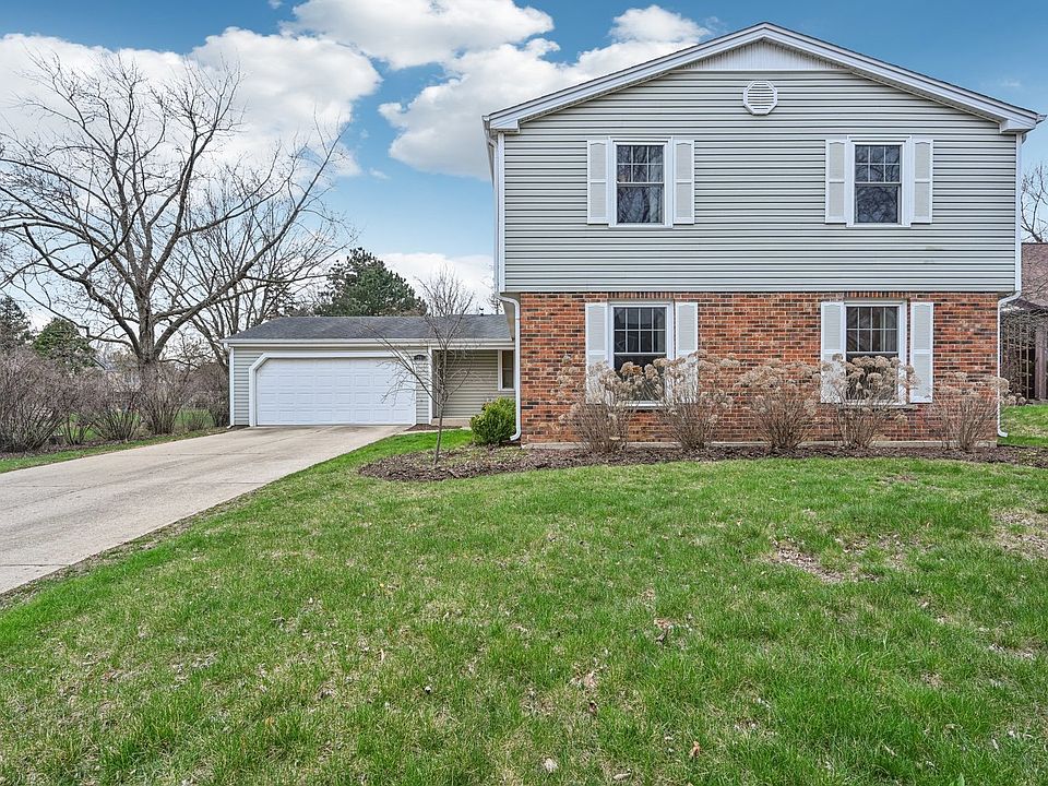 1st image of 24 Pottowattomie Ct
