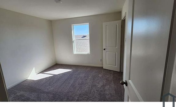 3rd image of 125 Waterhouse Lake Dr