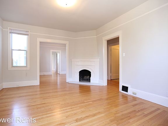 5th image of 361 Hill St