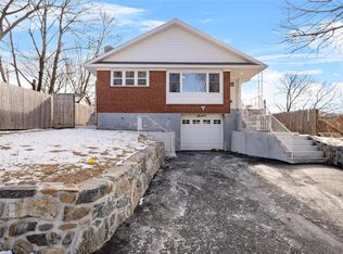 16 Charles Pl, Ossining, NY 10562