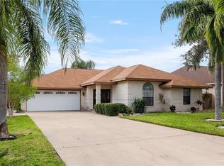 1802 E 24th St, Mission, TX 78574