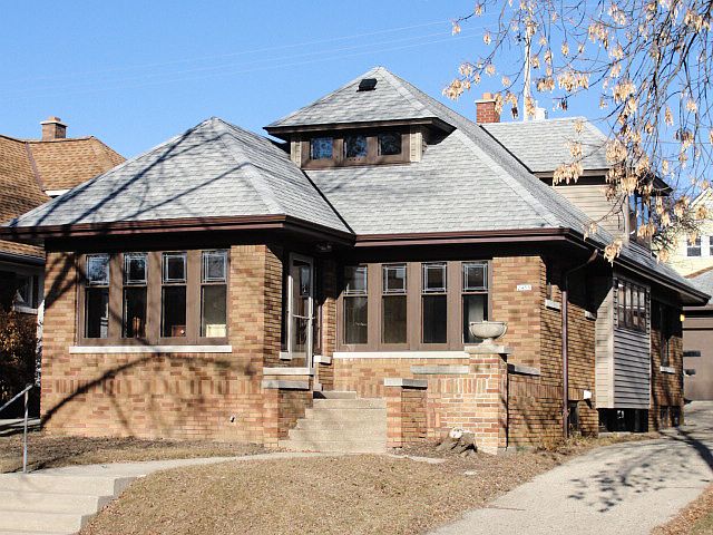 1st image of 2450 N 61st St
