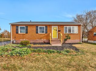 508 E Augusta Ave, Vinton, VA 24179