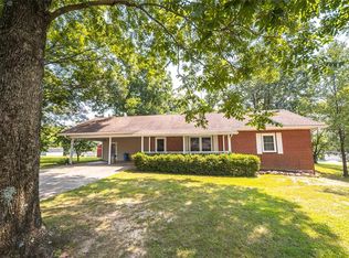 19152 Mary St, Bloomfield, MO 63825