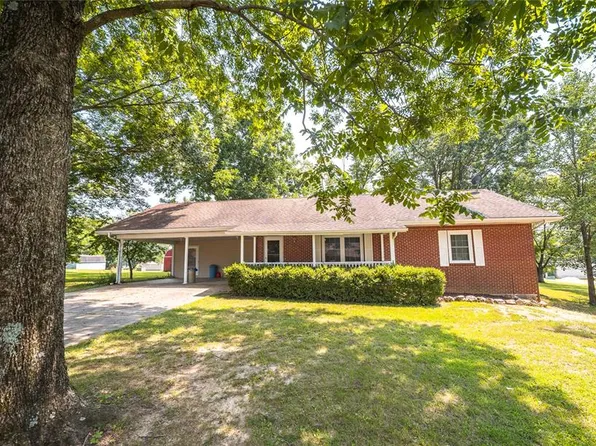 19152 Mary St, Bloomfield, MO 63825