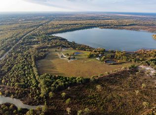 1667 County Road 1100, Bogata, TX 75417