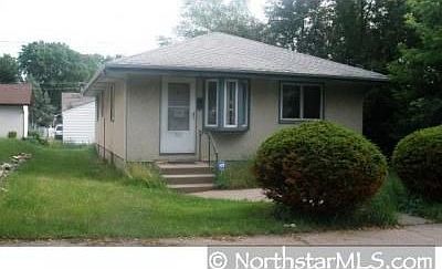 1st image of 793 Hawthorne Ave E