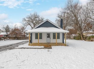 218 Roxboro Rd, Vermilion, OH 44089