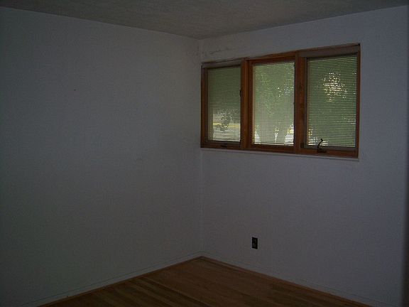 4th image of 4541 Fairway Dr
