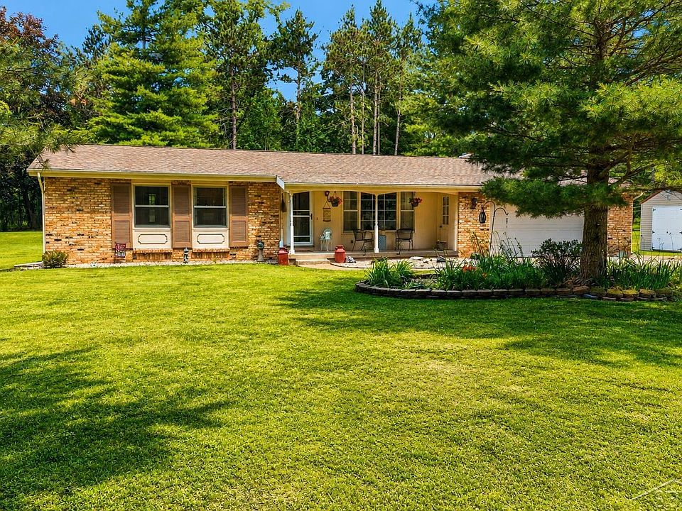 1st image of 20440 Thornapple Dr