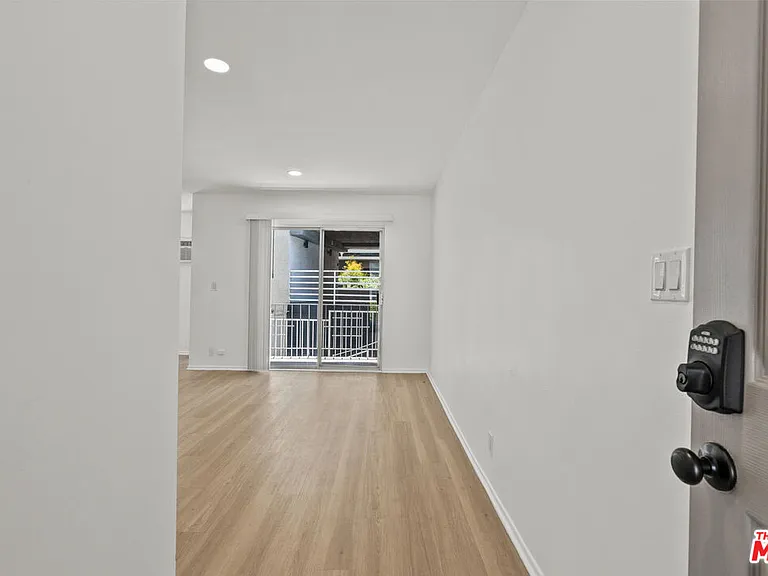 15286 Sutton St #104 — Photo 4