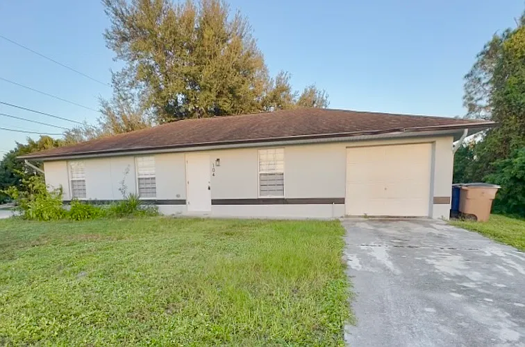 3 bed, 1180 sqft, $1,600 — Photo 1