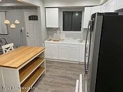 5th image of 278 Ada Dr
